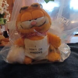 Garfield Plush I Don't Do Windows